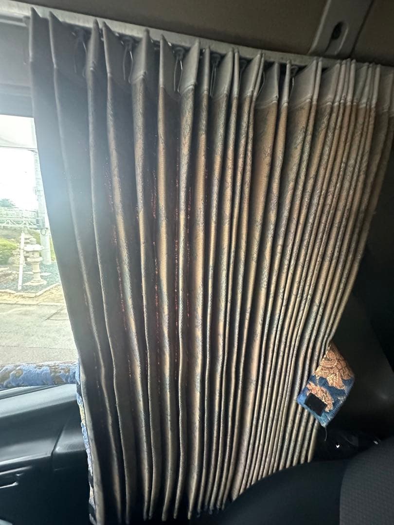 グランドプロフィア　トラック内装　金華山