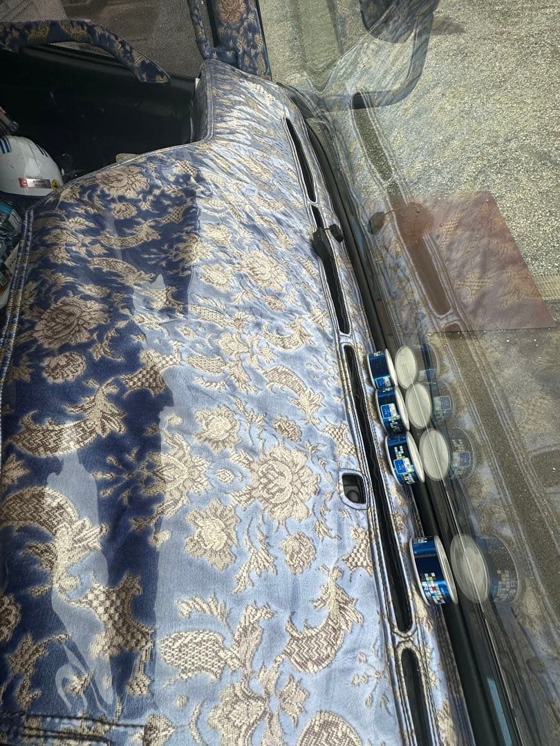 グランドプロフィア　トラック内装　金華山