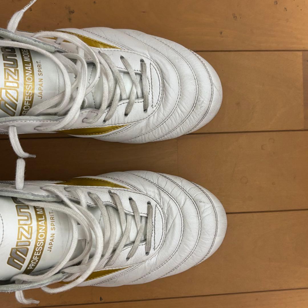 【最終値下げ】ミズノ　モレリア2JAPAN 27.5 金　白　ゴールド