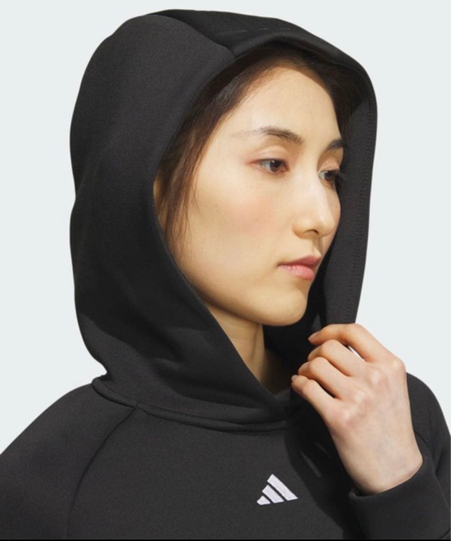 新品未使用　アディダスゴルフ　エンボスプリント ダンボールニット 長袖レディース