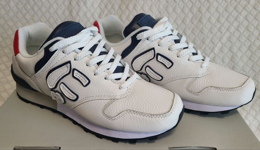 にゅ～ず × サンガッチョ スニーカー24.0cm