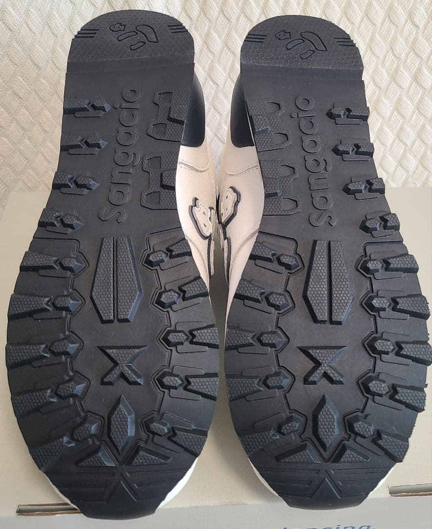 にゅ～ず × サンガッチョ スニーカー24.0cm