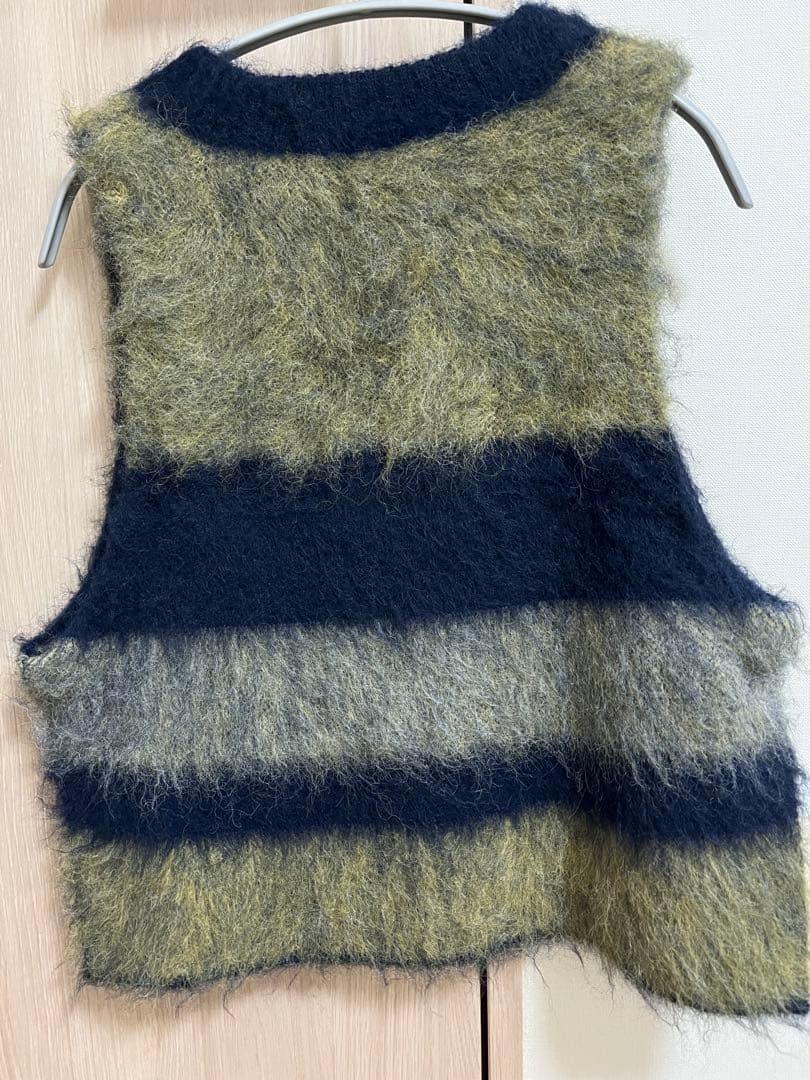 アダムエロペ　ブラッシュドボーダーベスト