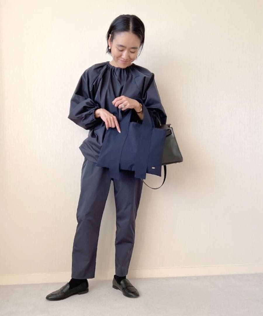 美品【COUDRE】クードル　ワイドハンドルショートトート　ネイビー　金子綾さん