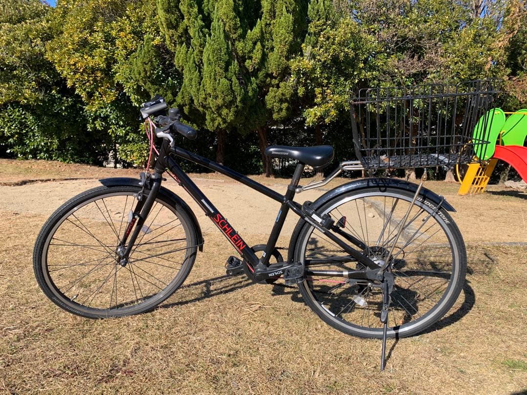 BRIDGESTONE シュライン黒 24インチ 自転車　カゴ付き