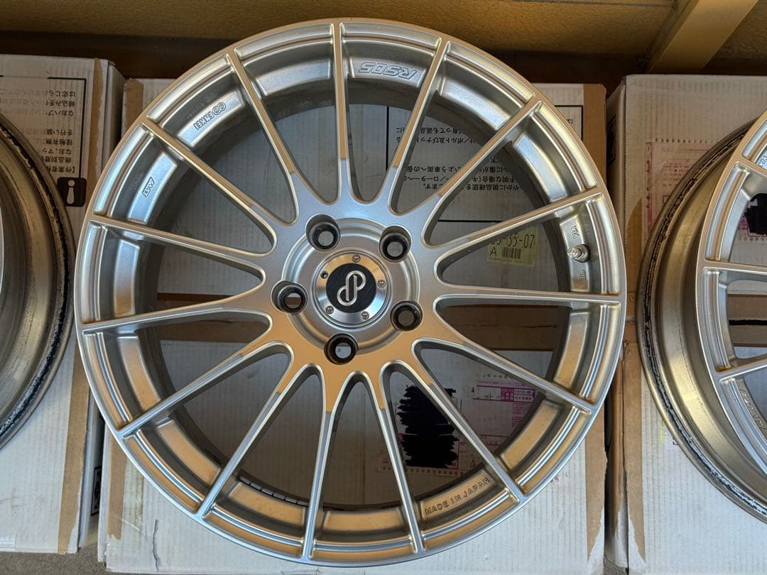 ふ*ん様 ENKEI エンケイ 18インチ7.5J 50 114.3 5穴 ホイ