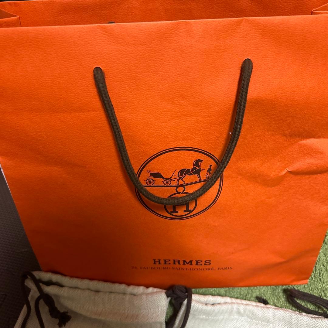 HERMES ネイビー レザーサンダル