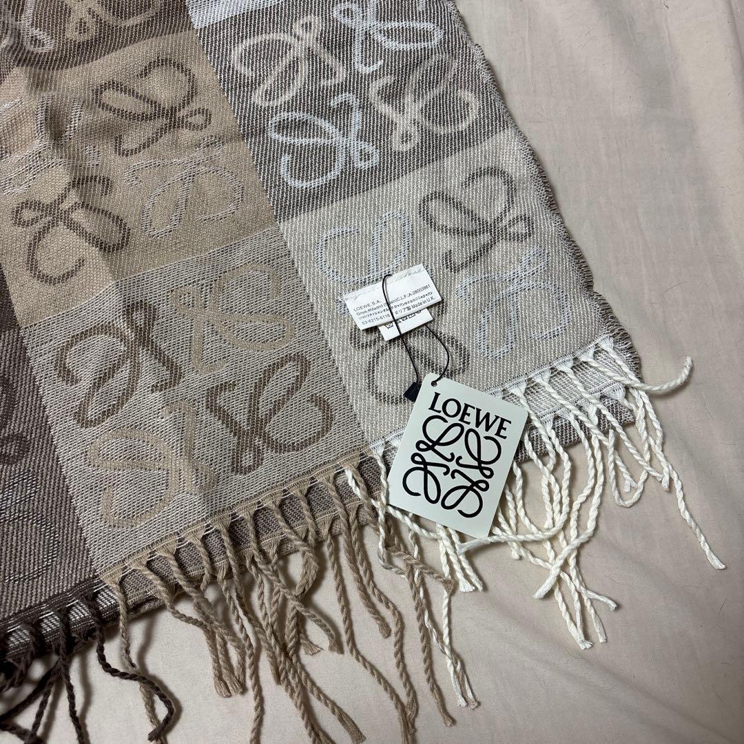 l*i様 パターン入りマフラー ベージュ系