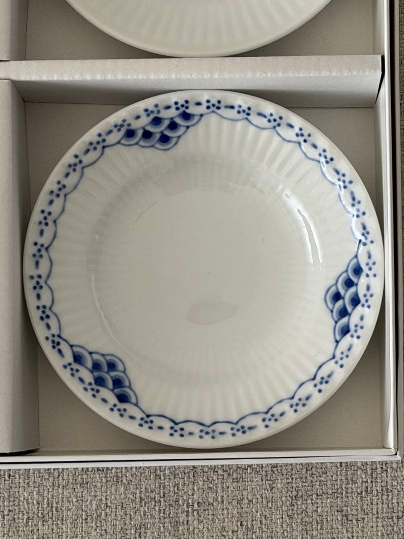 【新品未使用】ロイヤルコペンハーゲン　小皿セット