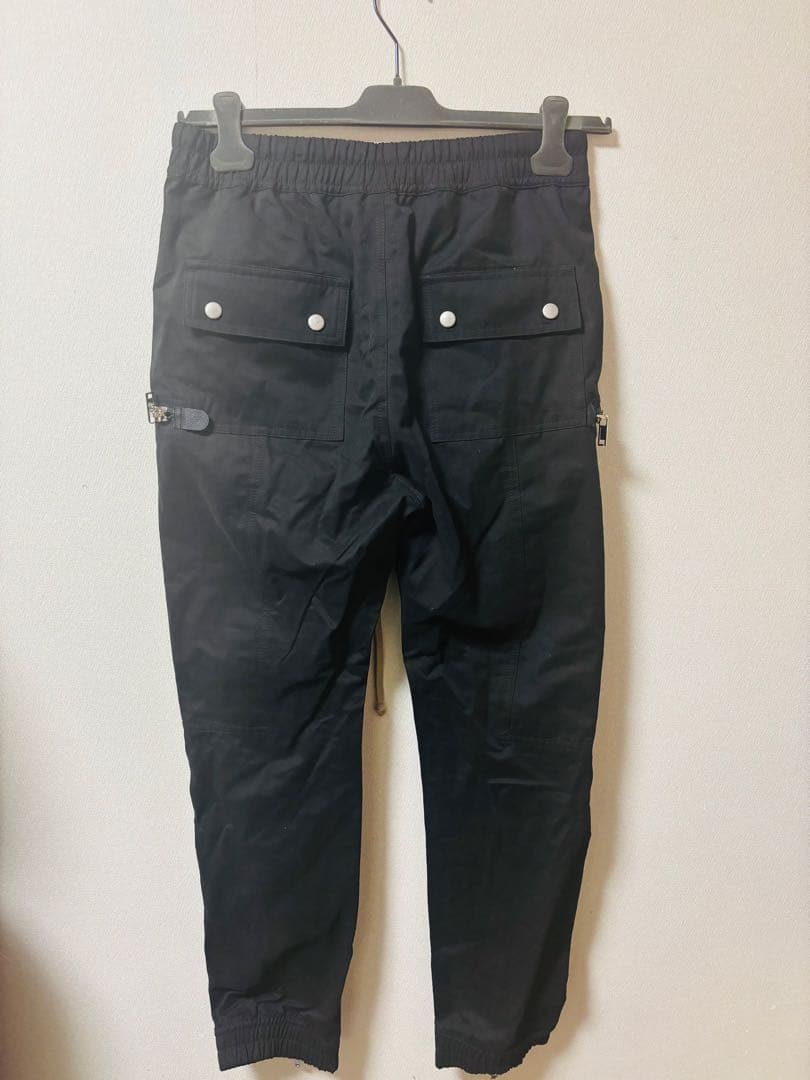 リックオウエンスに似たパンツ