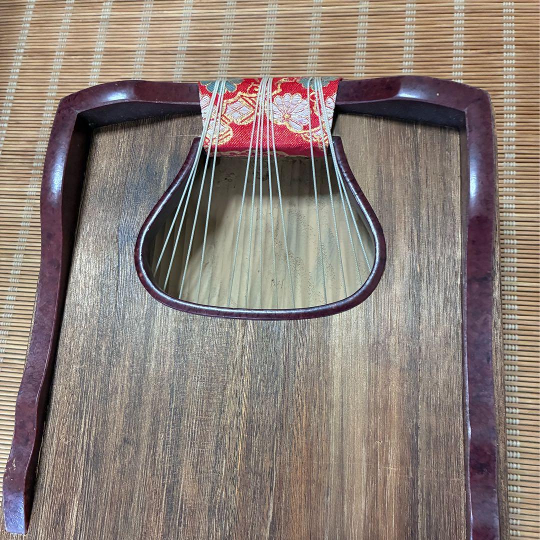 【美品】お琴和楽器　琴　箏　弦楽器13弦木製　民族楽器長さ185㎝　琴柱付き
