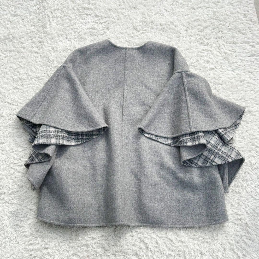 ♡新品タグ付♡ セブンテン　ラッフルスリーブリバーシブルコート　グレー