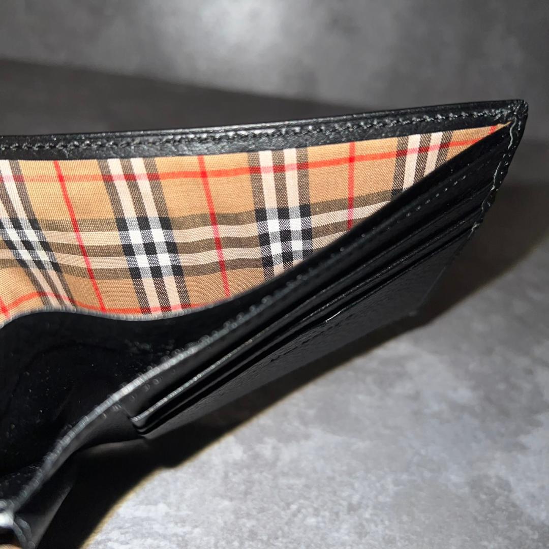 ⭐️Burberrys⭐️バーバリーズ 二つ折り財布 ノバチェック シボ革 黒