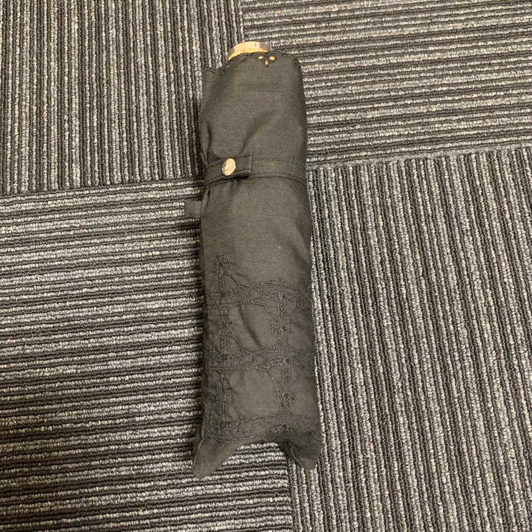 ヴィヴィアンウエストウッド♡オーブ刺繍入り折りたたみ日傘♡ブラック♡UV加工