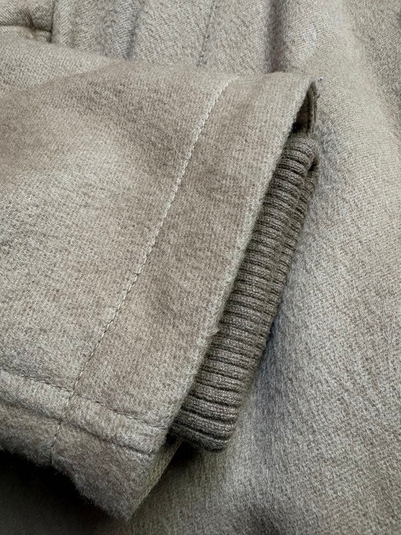 HERNO／ヘルノ　カシミヤ・ウールダウンコート