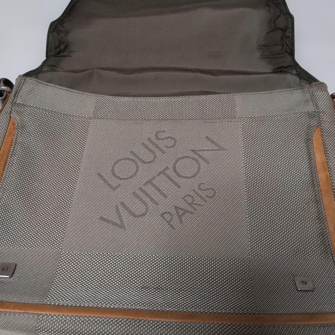 たっきぃ　LOUIS VUITTON ダミエ キャンバス レザー