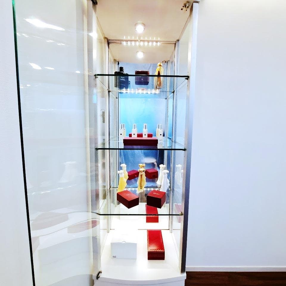 セレクトショップのような幻想的な空間を作る|商品代23,350+α=46,500