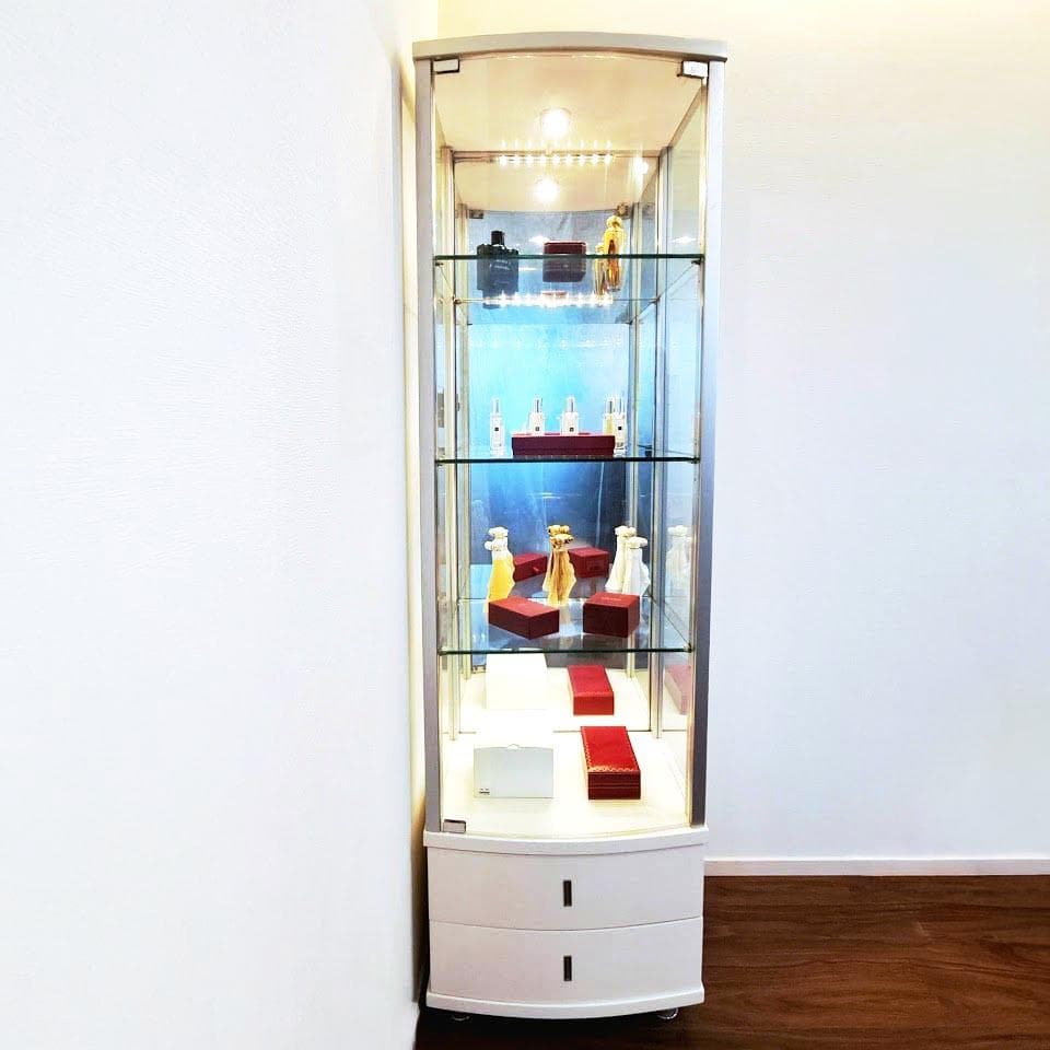 セレクトショップのような幻想的な空間を作る|商品代23,350+α=46,500