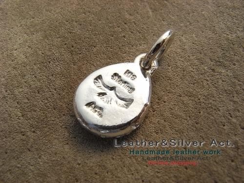 イーグル ペンダントトップ　シルバー925　ゴールド（ｋ18）イーグル手彫り