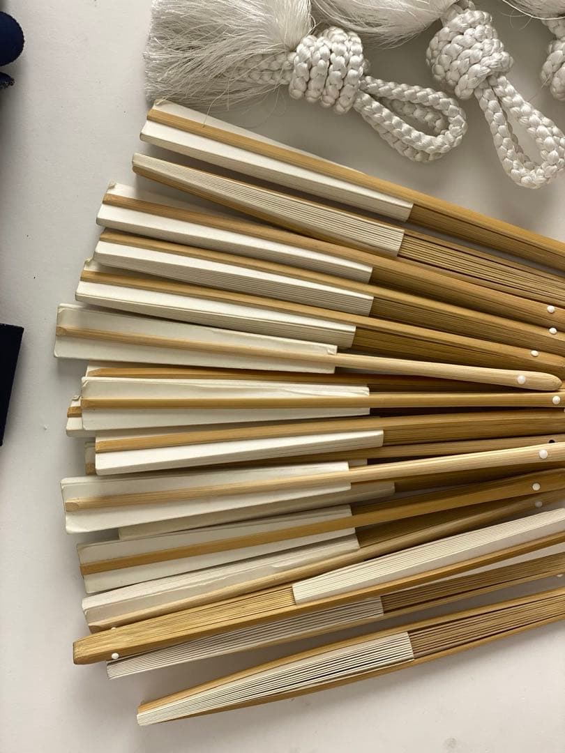 【在庫一掃セール】男性着物　紋付袴用　小物セット　長襦袢　羽織紐　扇子　角帯