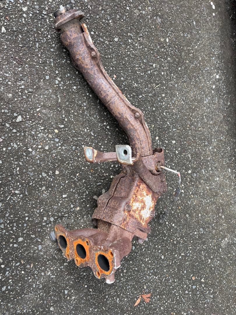 純正 触媒 エキマニ