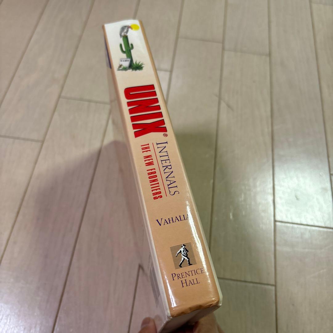 洋書 UNIX Internals: The New Frontiers