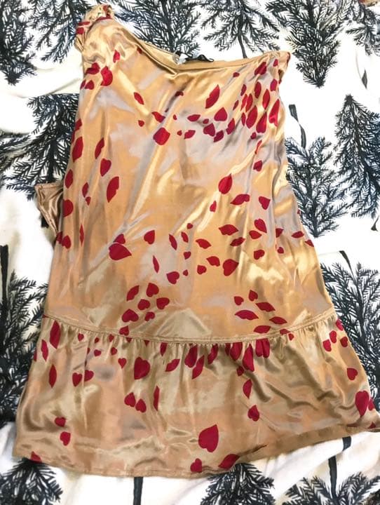 d*7様 YSL リヴゴーシュ ★新品 ゴールドに赤いハートのストレッチギャザー