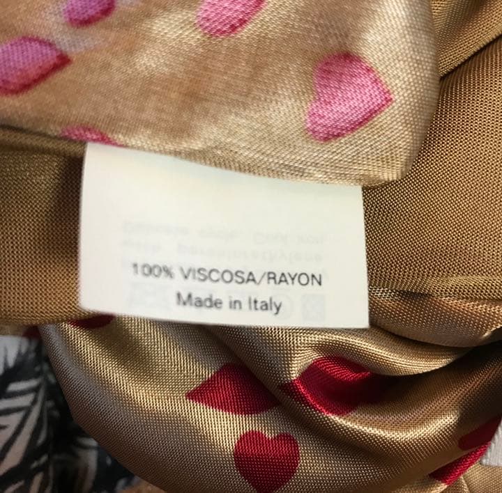 d*7様 YSL リヴゴーシュ ★新品 ゴールドに赤いハートのストレッチギャザー