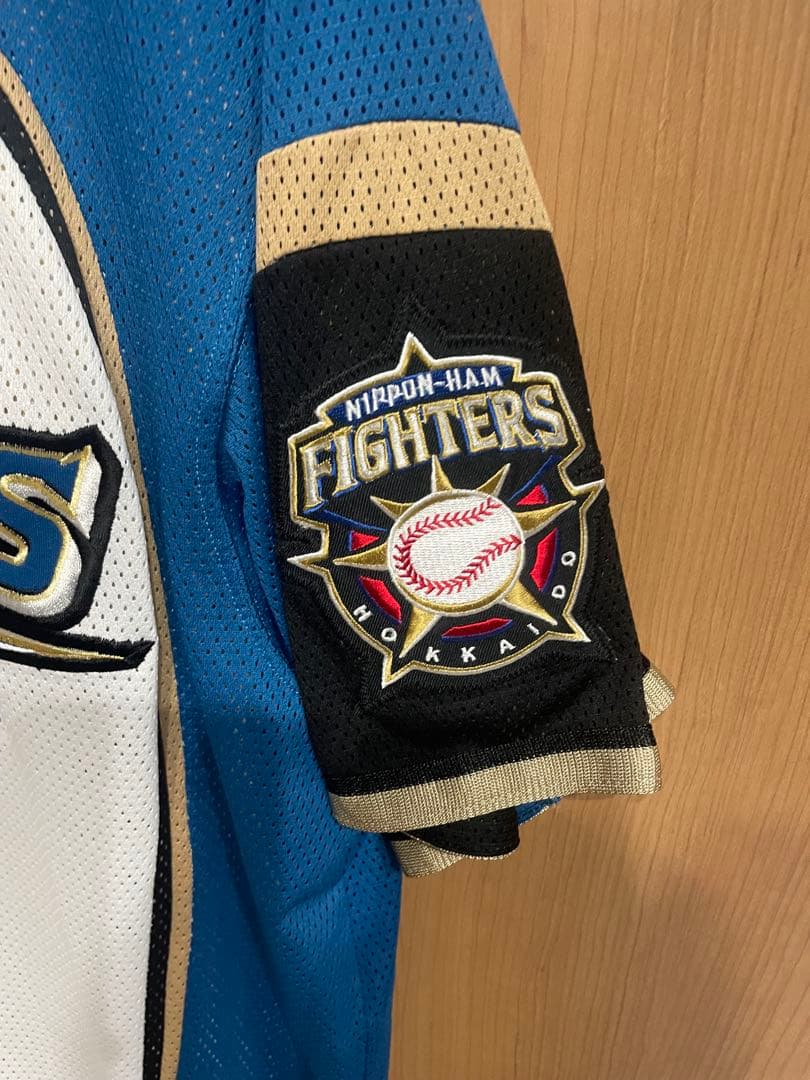 北海道日本ハムファイターズ西川遥輝ユニフォーム　NO8