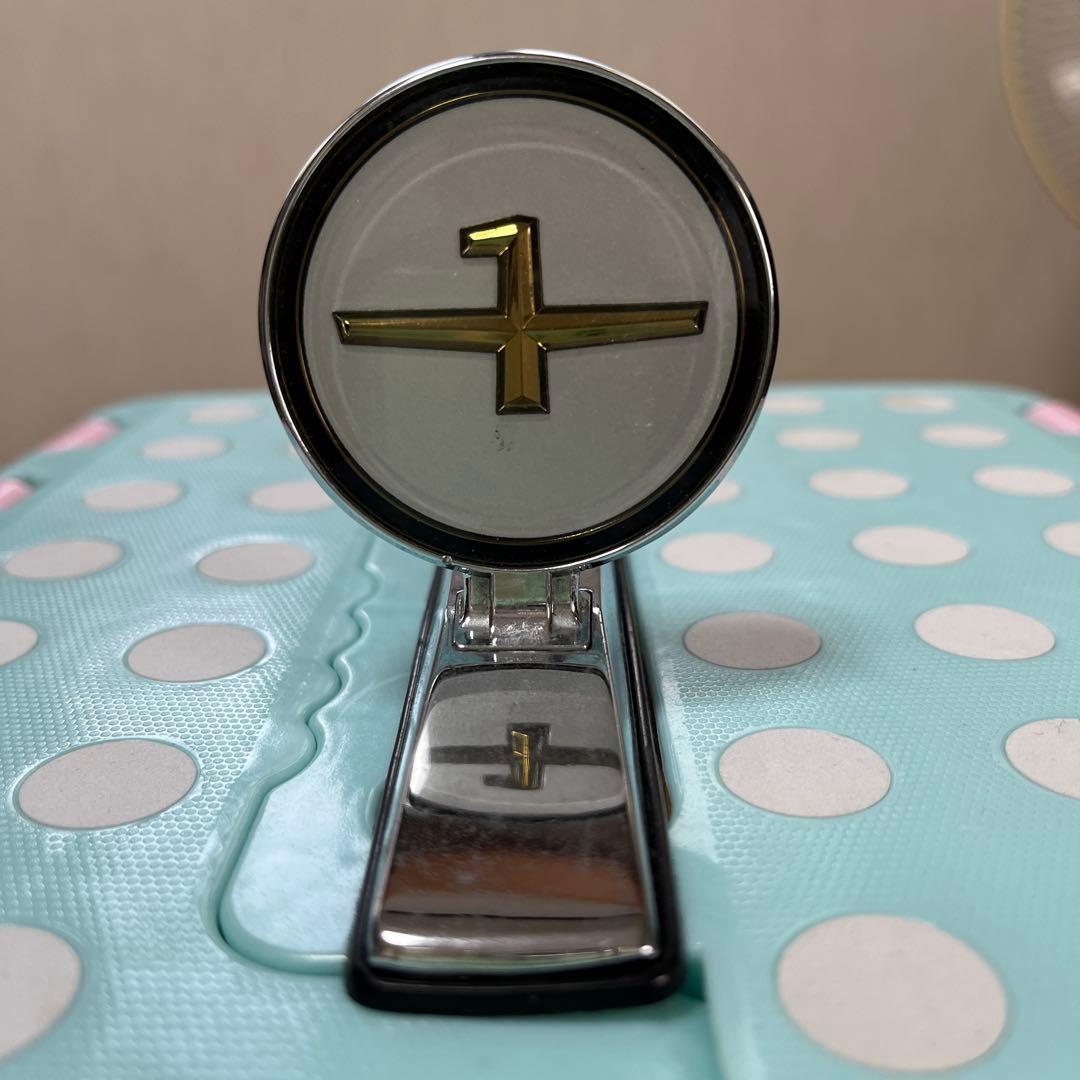 グロリアボンネットマスコットエンブレム