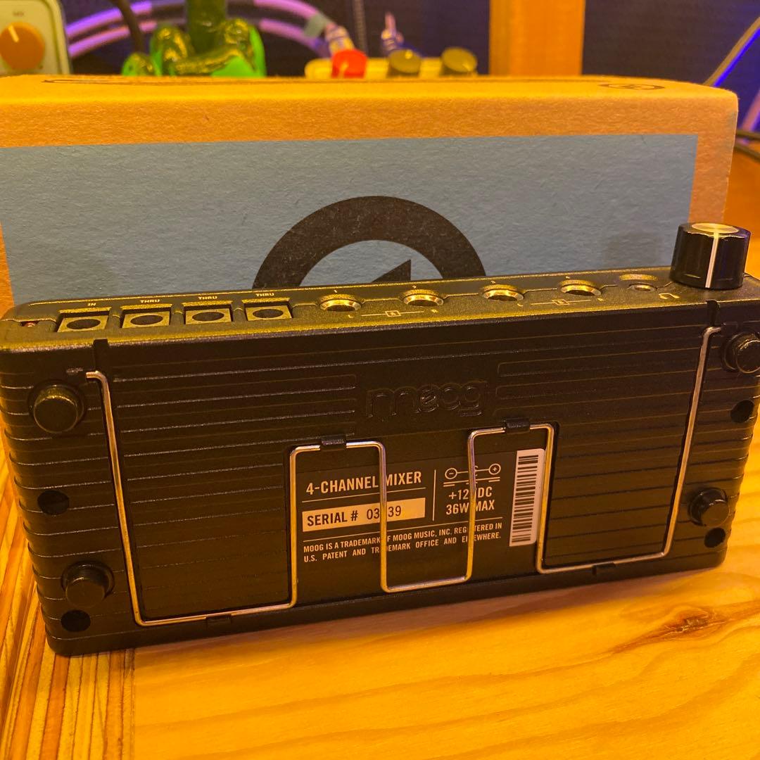 鍵盤楽器 MOOG 4-Channel Summing Mixer