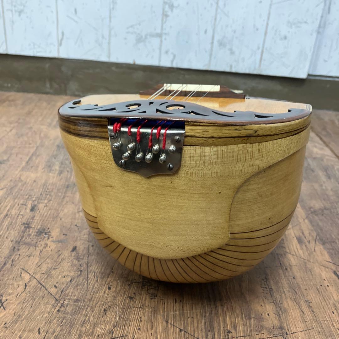 昭和レトロ ビンテージ マンドリン 7弦 4コース 豪華装飾 彫刻 螺鈿 貝細工