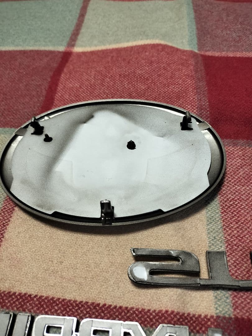 YOMIです。 トヨタエンブレム30プリウスエンブレム　6点セット