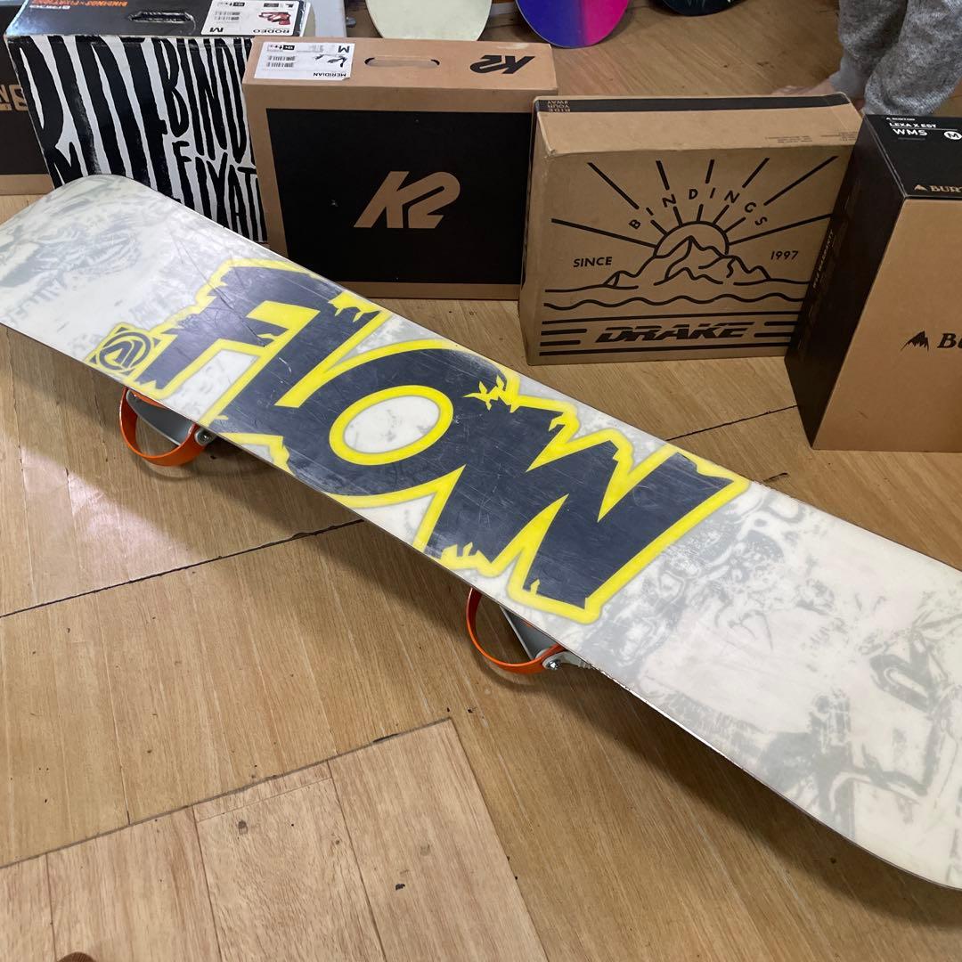 FLOW×KISSMARK　バインディング付スノーボードセット　大特価出品