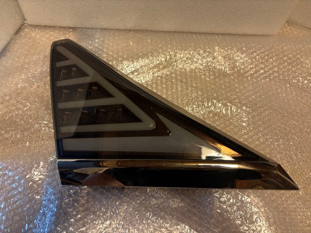 ★ヴァレンティ　テールランプ★valenti REVO★ヴェルファイア★