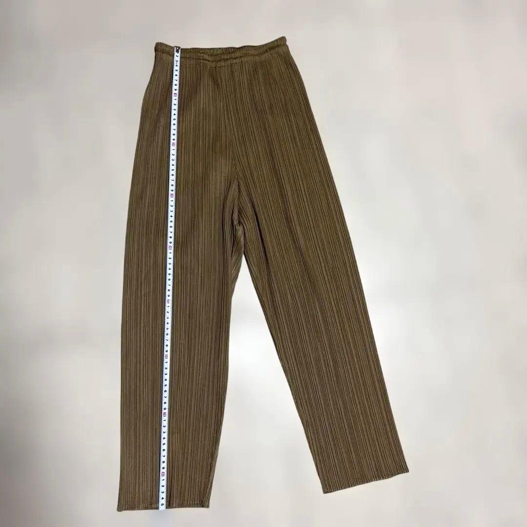 プリーツプリーズ　パンツ