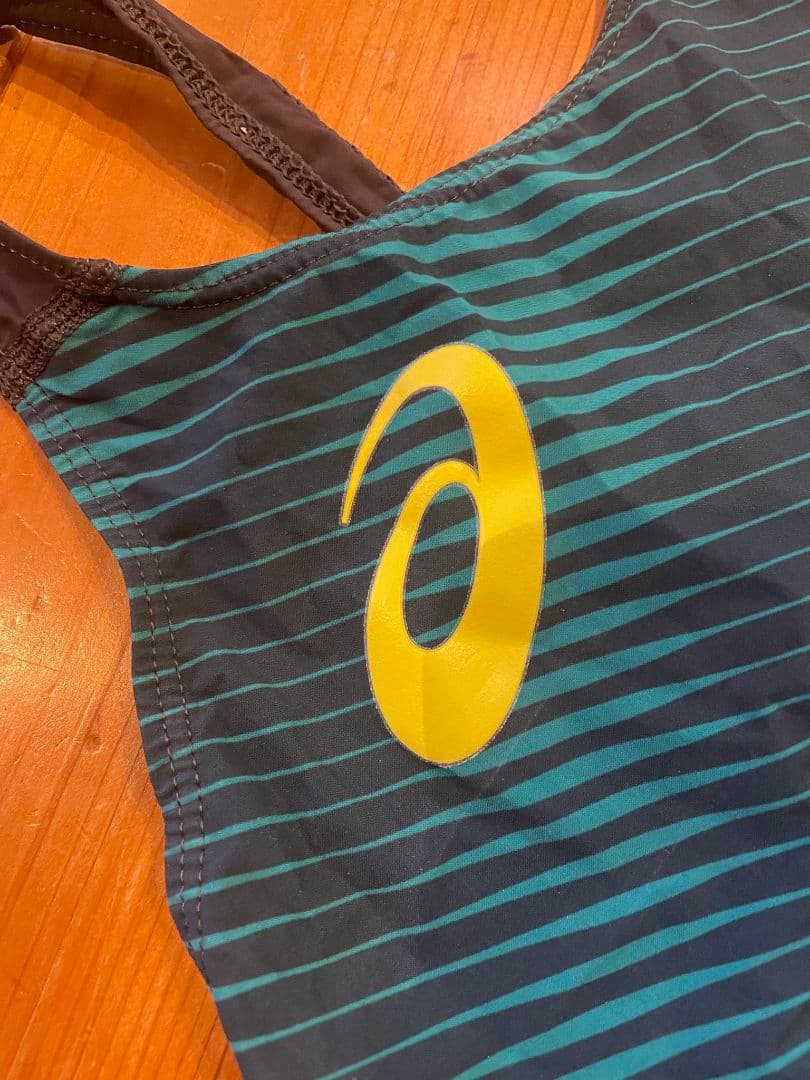 アシックス　競泳水着　FINA公認　布帛　トップインパクトライン