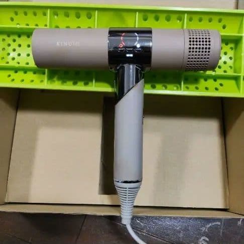 KINUJO ヘアドライヤー 3モード カタログ2種類付きです。