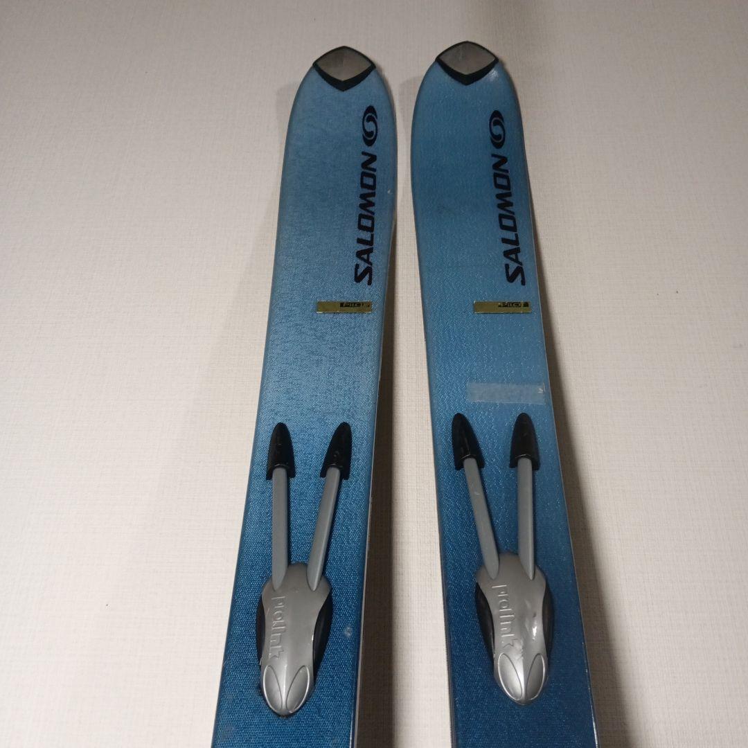 Salomon scream8 pilotスキー板