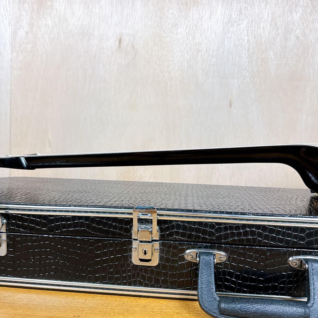 【美品】 初心者 入門 三線 沖縄三線 人工皮 ハードケース付き ツメ 駒