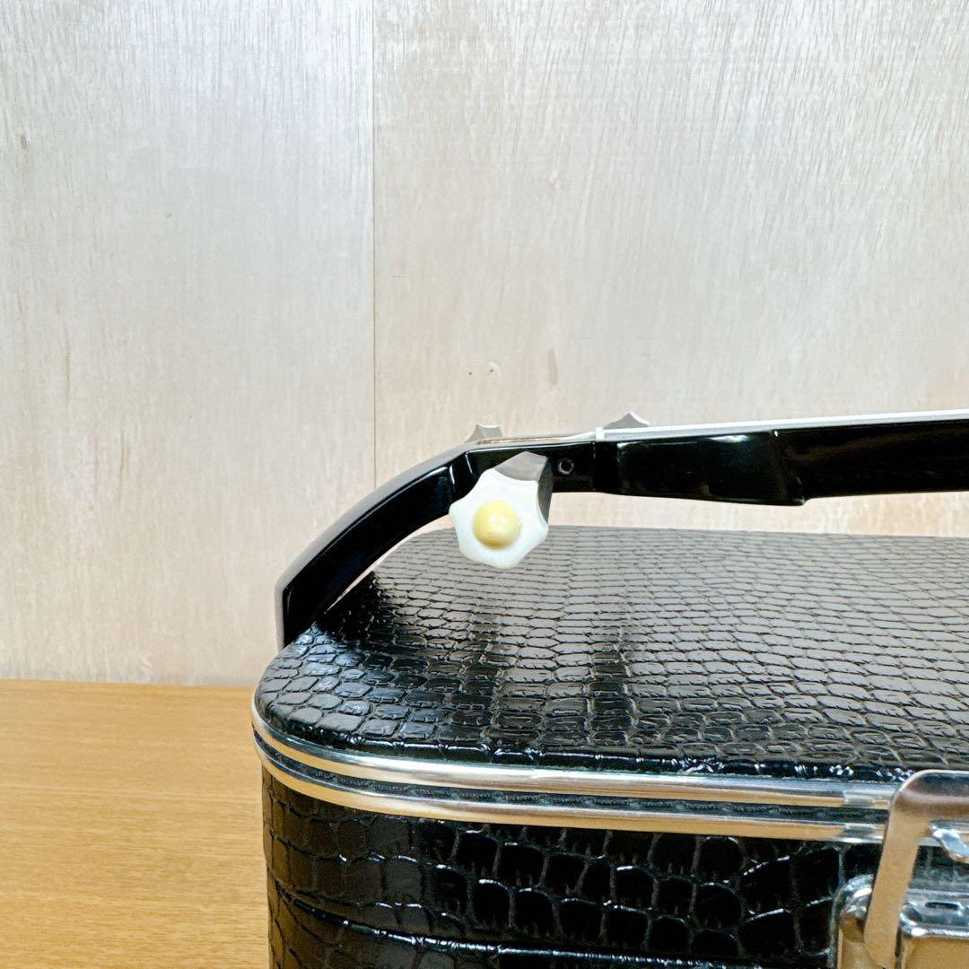 【美品】 初心者 入門 三線 沖縄三線 人工皮 ハードケース付き ツメ 駒