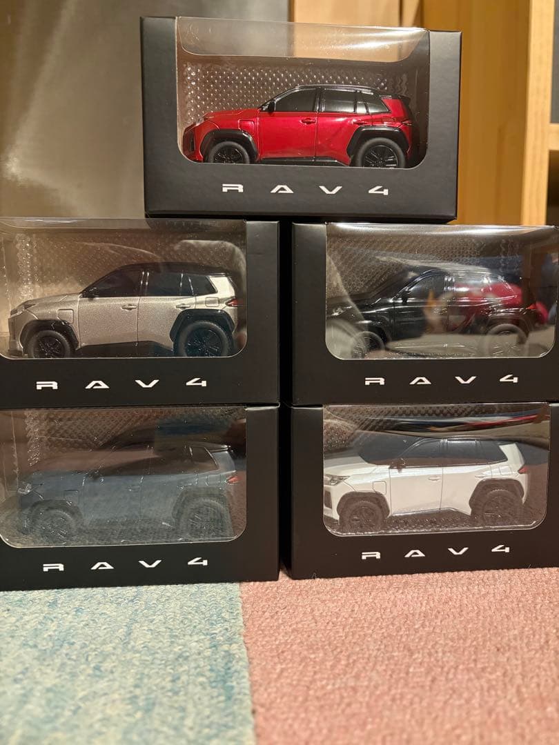 トヨタ　新型 RAV4 プルバック ミニカー　5色 セット