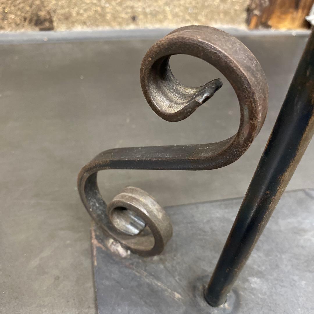 ヴィンテージ 鉄製の高さ調整可能なハットスタンド　帽子掛け