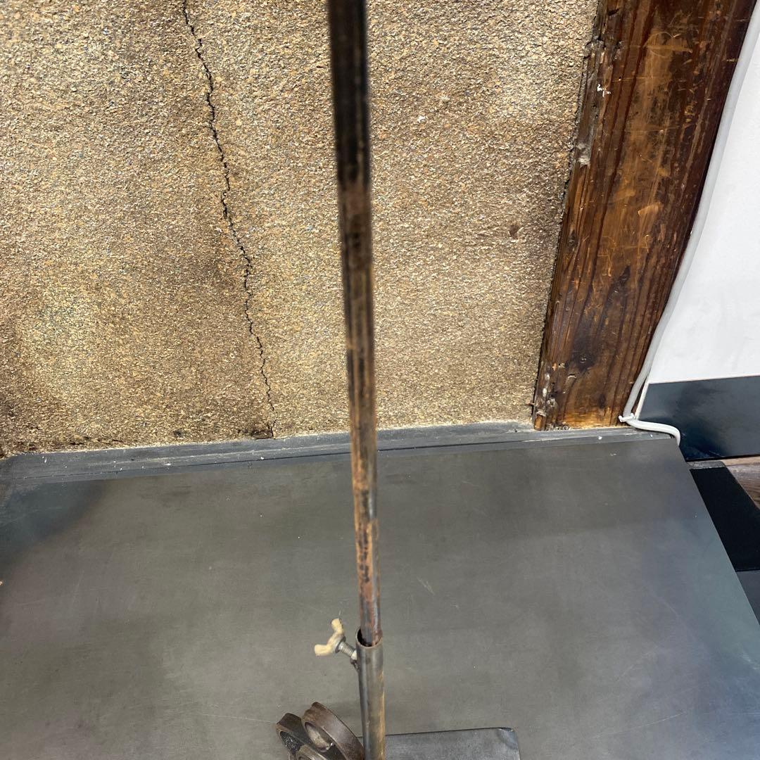 ヴィンテージ 鉄製の高さ調整可能なハットスタンド　帽子掛け