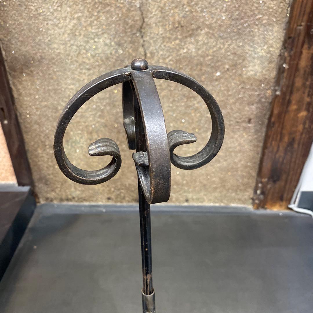 ヴィンテージ 鉄製の高さ調整可能なハットスタンド　帽子掛け