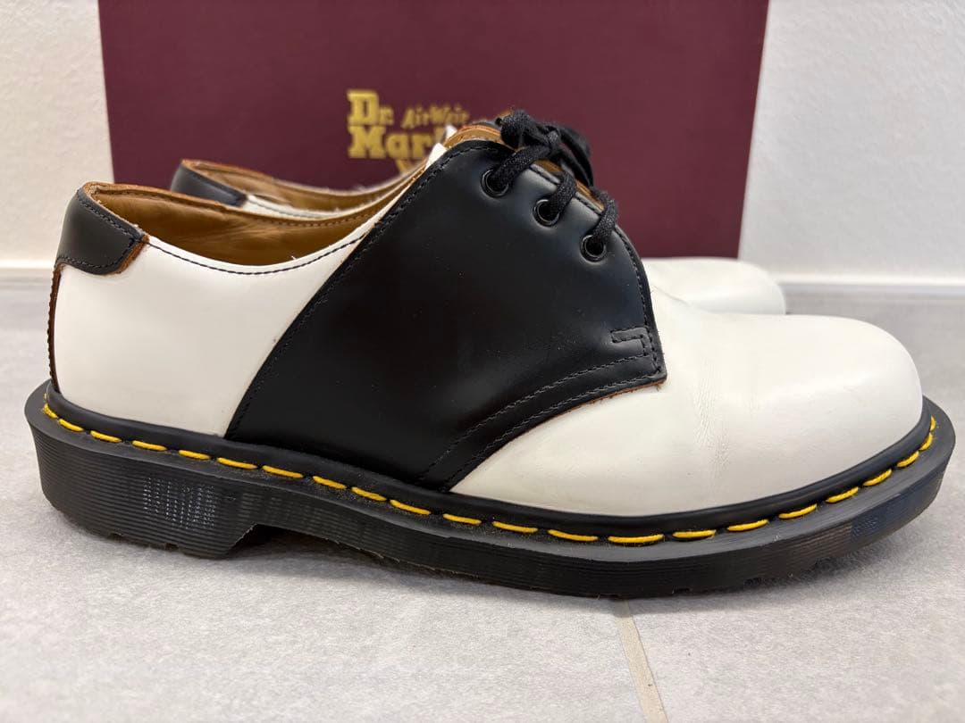 英国製　Dr. Martens 26710101 1461 SADDLE UK8