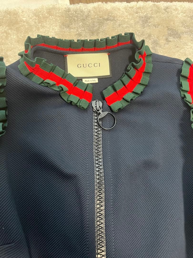 GUCCI シェリーライン フロントジップノースリーブワンピース
