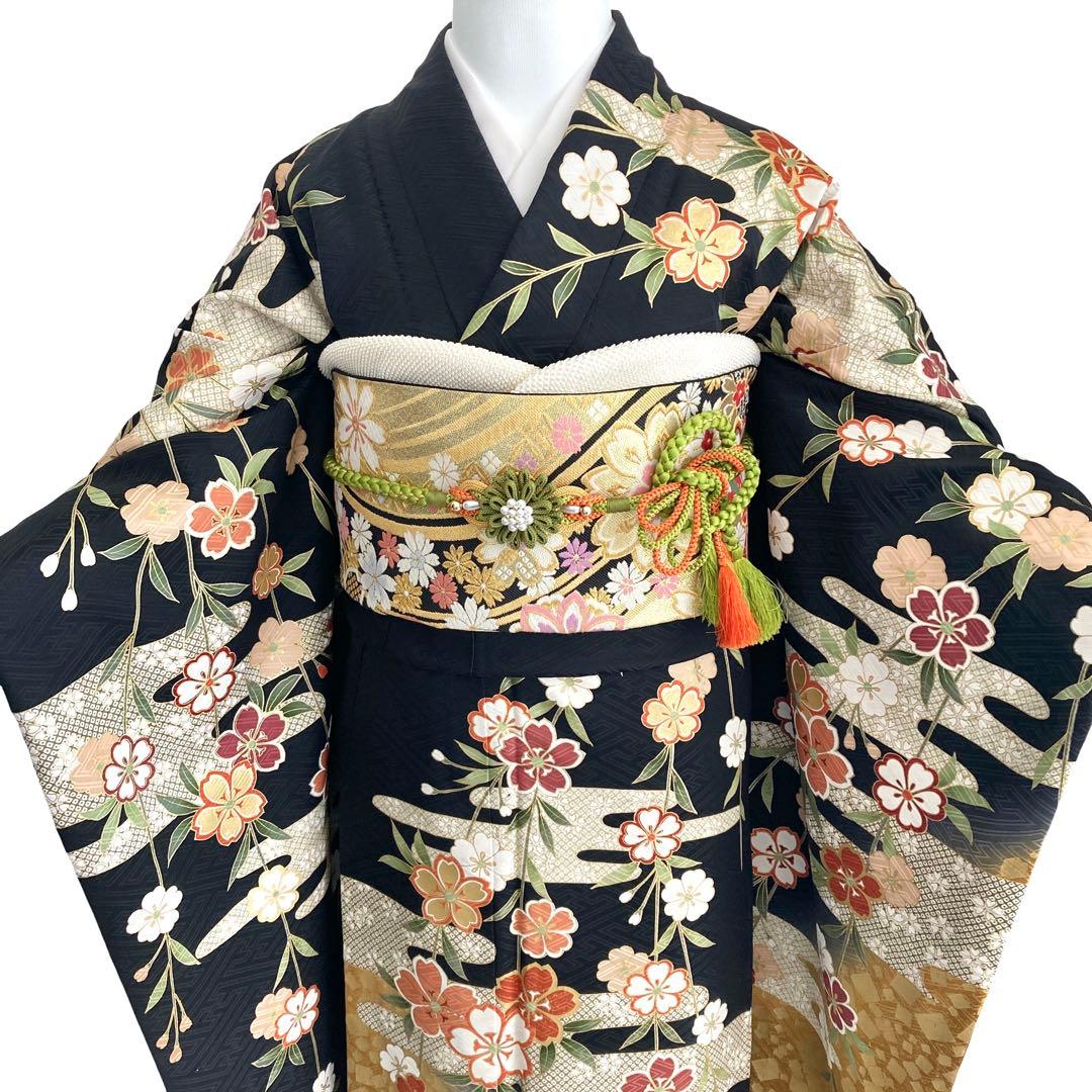 ™️ 黒　やまと扱い　振袖4点セット‼️お振袖セット‼️NO81