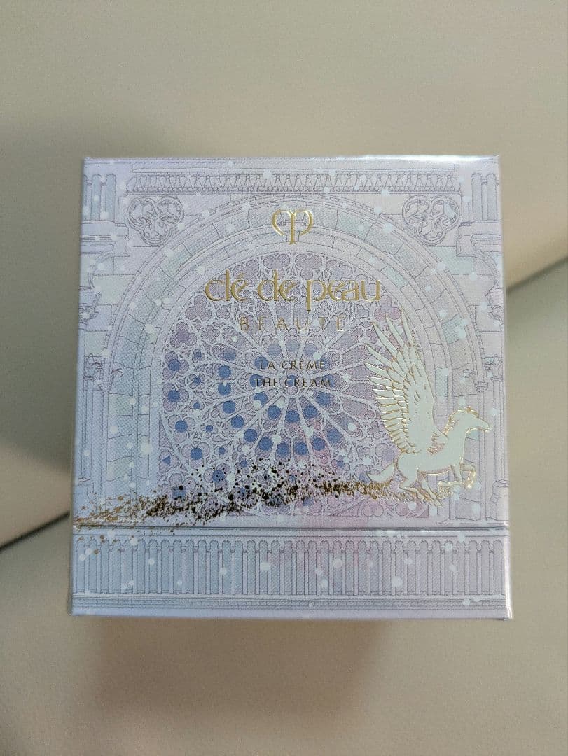 クレドポーボーテ　ラクレーム ホリデーコレクション2024 限定