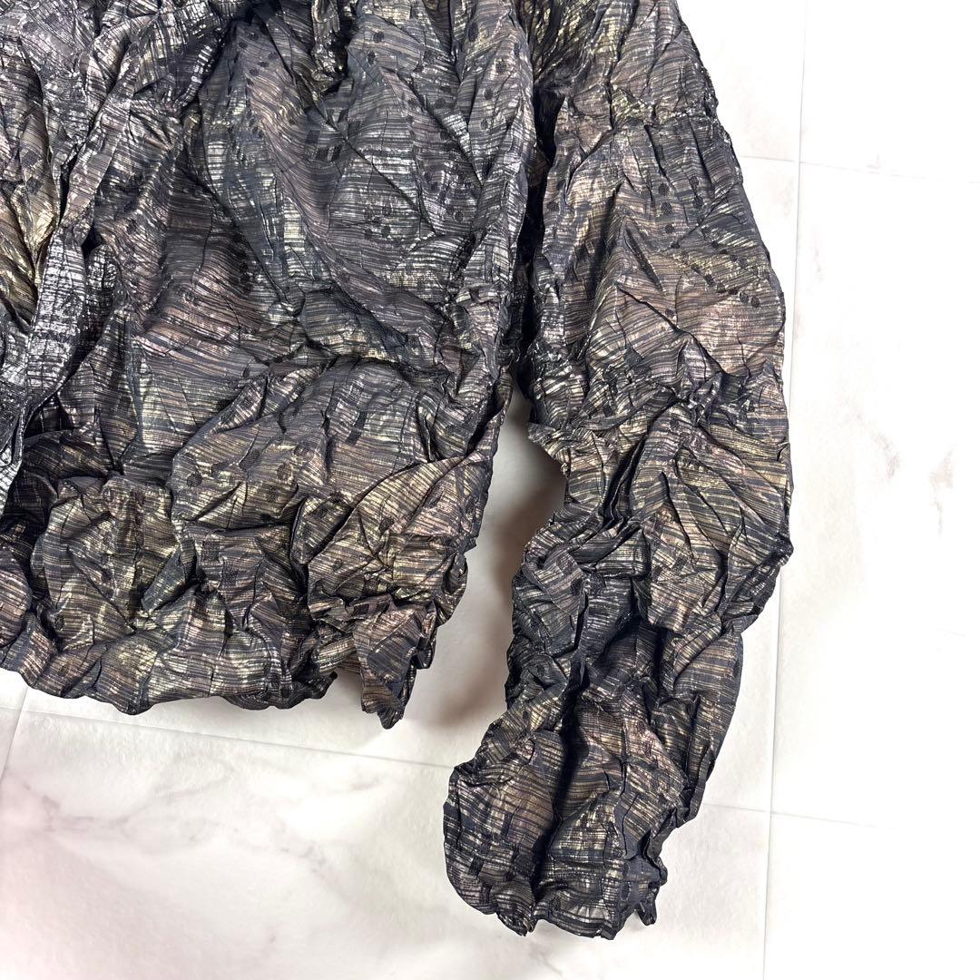 美品✨イッセイミヤケ　ISSEY MIYAKE　シワ加工　ジャケット　ゴールド